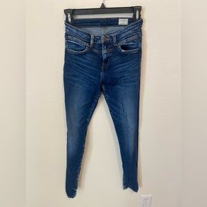 woman’s jeans size 25 skinny, bridge by gly (buckle brand)